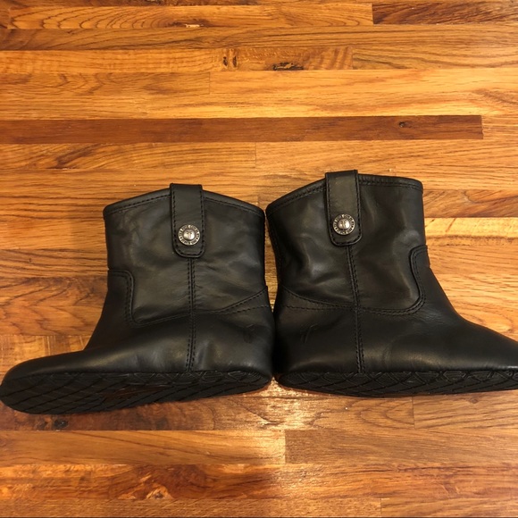 Frye Infant Booties - Picture 3 of 6